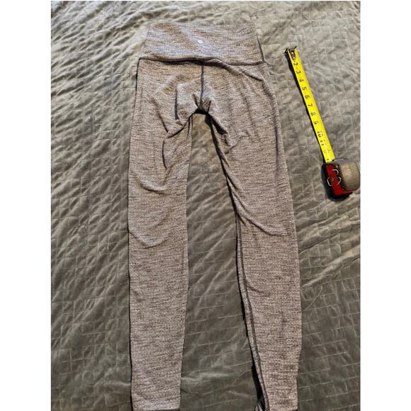 Women's Lululemon Wunder Under High Rise Gray Full Length Leggings, Size 6 - Picture 2 of 7